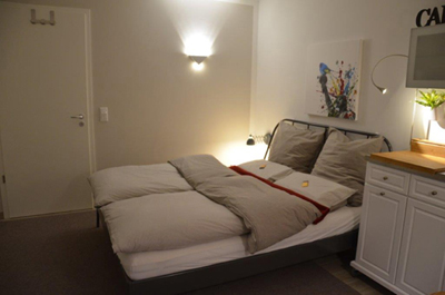 Zimmer mit Bett Ferienwohnung Teutoburger Wald Hörste Lage
